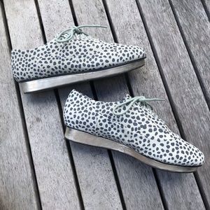 GREY CITY leopard spotted metallic platform shoes 8.5 🐝